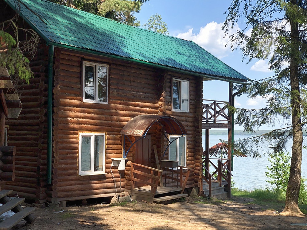 дом у воды чигиринка база отдыха